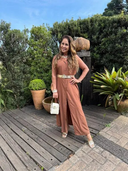 CHEMISE SEM MANGA LISA
MARROM