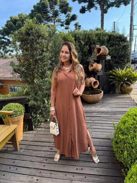 CHEMISE SEM MANGA LISA
MARROM