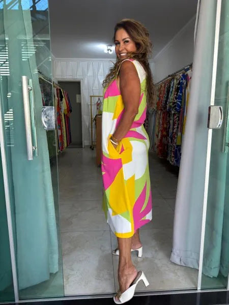 VESTIDO MIDI RENATA
VERDE