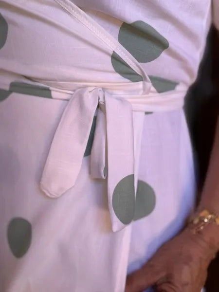 VESTIDO ENVELOPE MAYA
                                    VERDE OLIVA